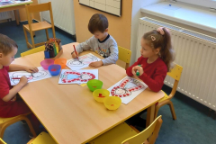 f9d176d5-74ba-439e-bd5b-df1b148eb682